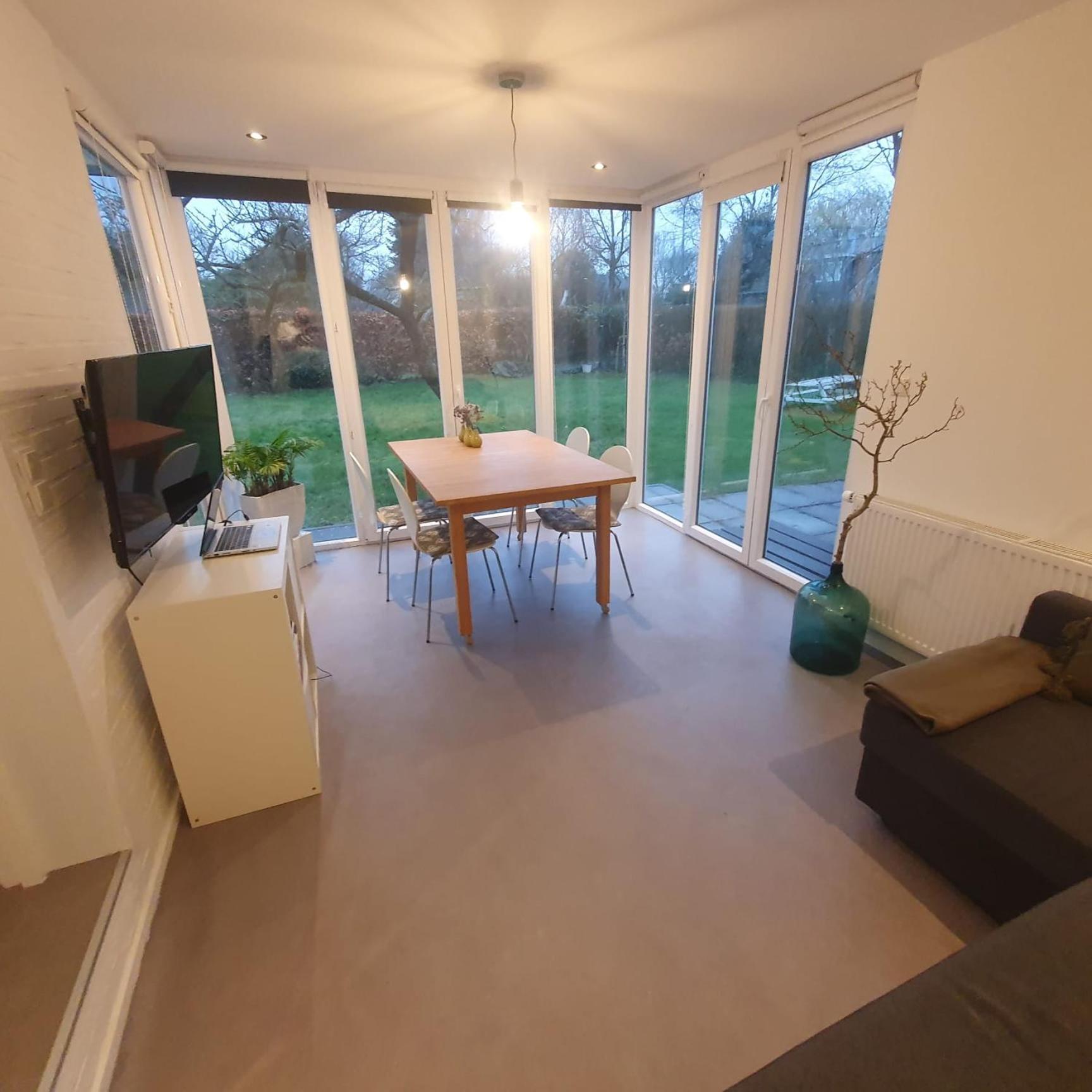 Zelfstandig Gastenverblijf In Het Groene Haren Nabij Groningen Dış mekan fotoğraf